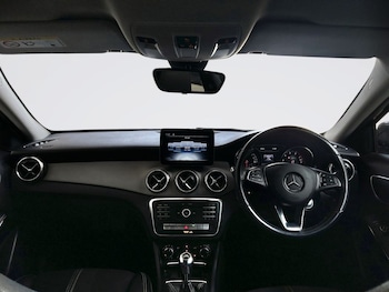 Used Mercedes-Benz GLA 2019 for sale - 78688878: Photo
