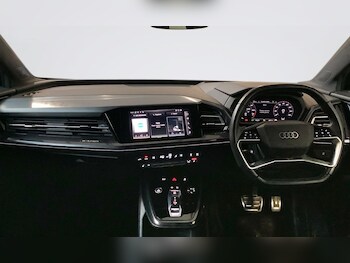 Used Audi Q4 e-tron 2022 for sale - 77748256: Photo