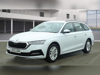 Used Skoda Octavia 2022 for sale - 76081137: Photo 2