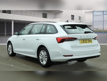 Used Skoda Octavia 2022 for sale - 76081137: Photo 3