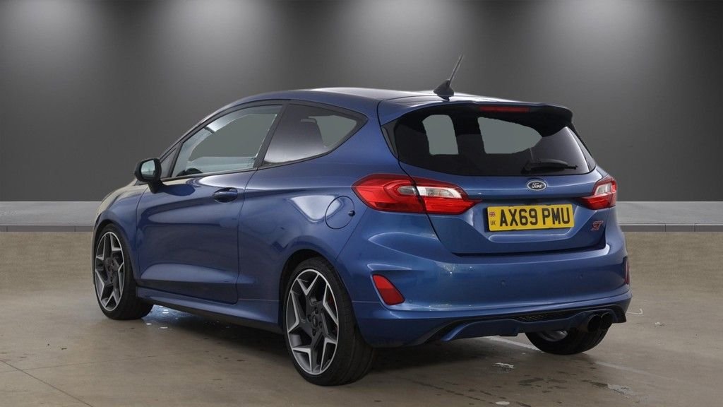 Used Ford Fiesta 2019 for sale - 78097245: Photo 3