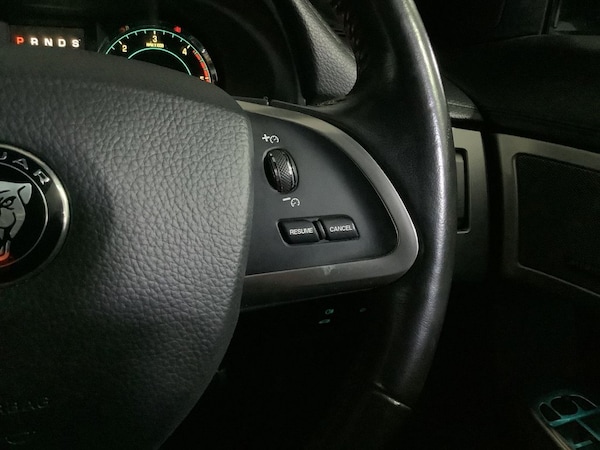 Used Jaguar XF 2015 for sale - 76286146: Photo 19