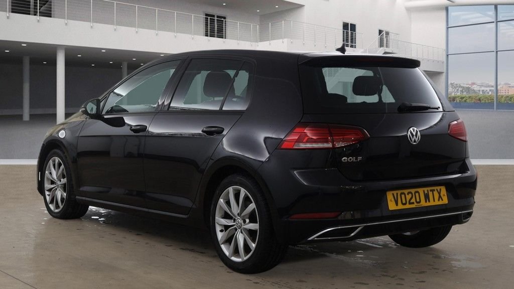 Used Volkswagen Golf 2020 for sale - 77680386: Photo 9