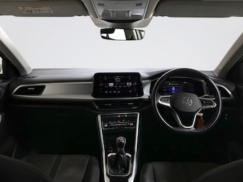 Used Volkswagen T-Roc 2022 for sale - 78780587: Photo