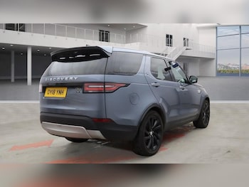 Used Land Rover Discovery 2018 for sale - 76147937: Photo 4