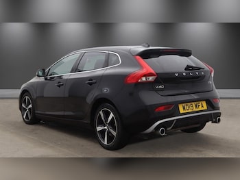Used Volvo V40 2019 for sale - 78413513: Photo