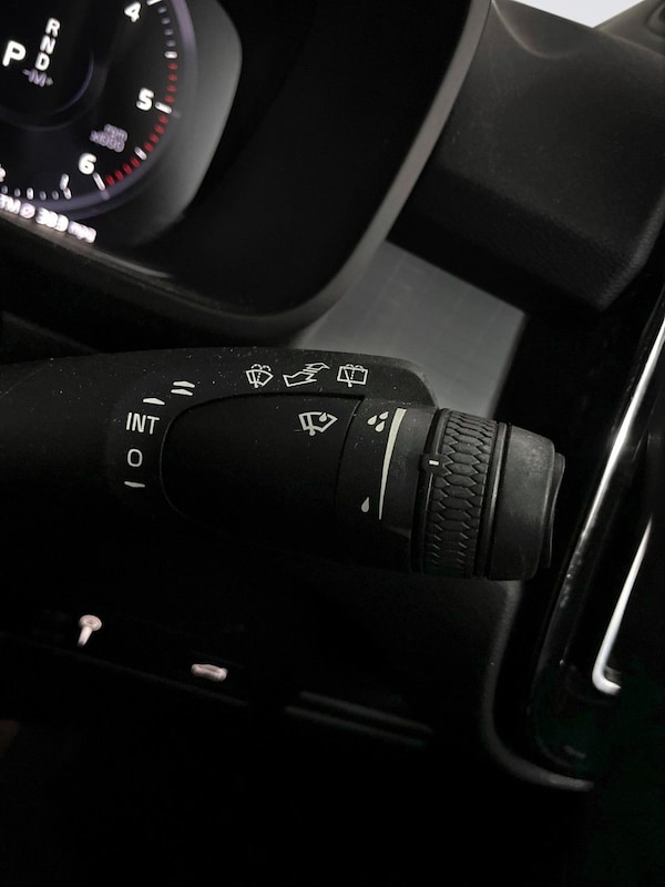 Used Volvo XC40 2020 for sale - 74266027: Photo 23