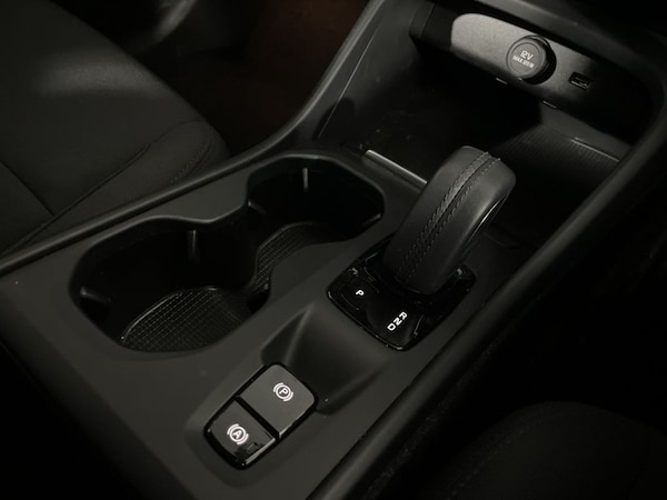 Used Volvo XC40 2020 for sale - 74266027: Photo 32