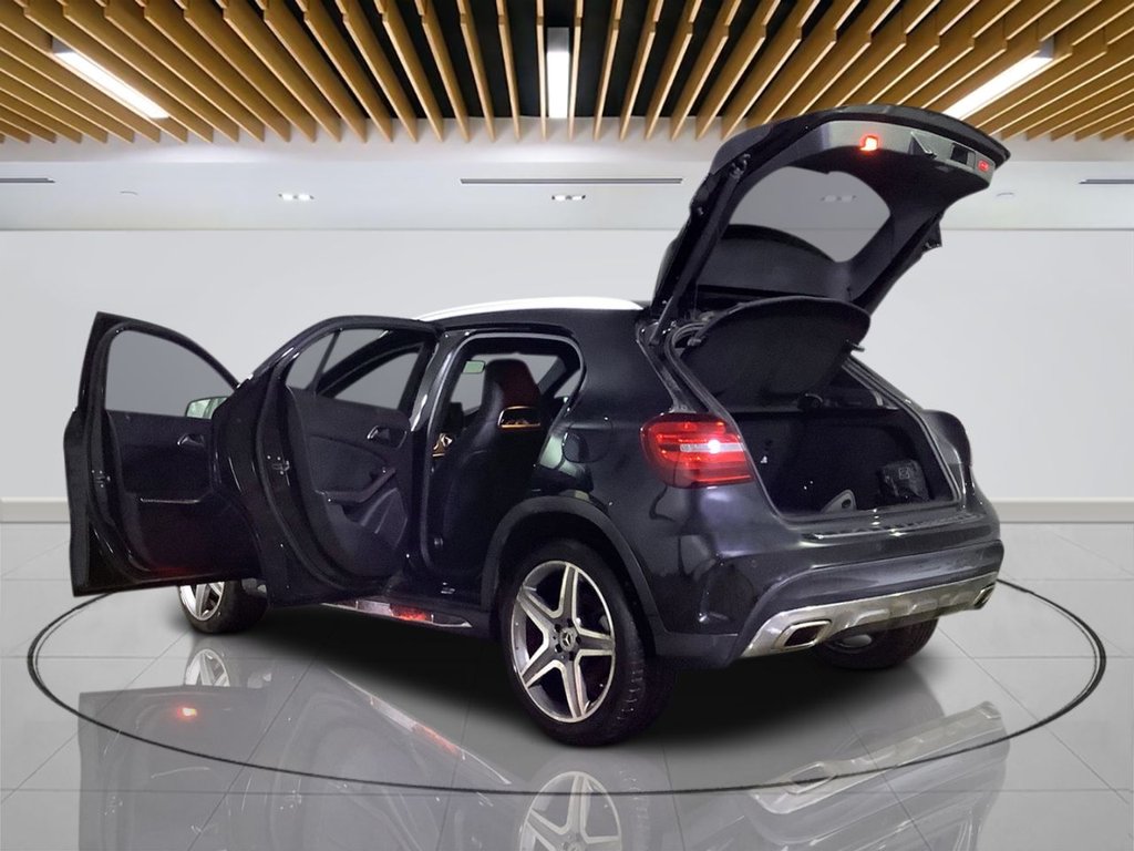 Used Mercedes-Benz GLA 2018 for sale - 76574763: Photo 10