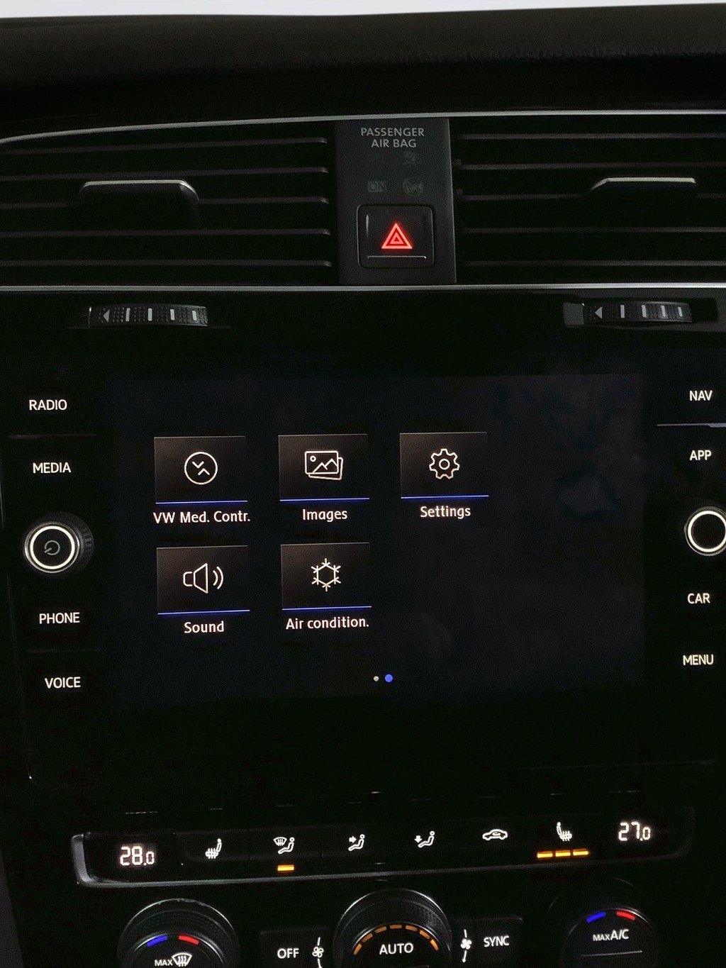 Used Volkswagen Golf 2017 for sale - 76848160: Photo 21