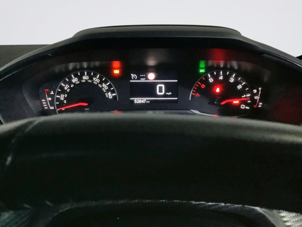 Used Peugeot 208 2020 for sale - 76985706: Photo 18