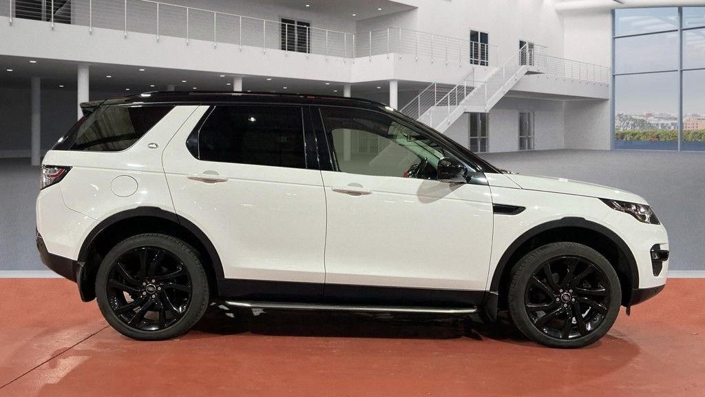 Used Land Rover Discovery Sport 2019 for sale - 77747899: Photo 11