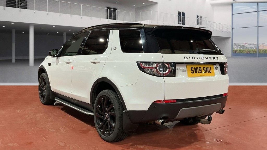 Used Land Rover Discovery Sport 2019 for sale - 77747899: Photo 9