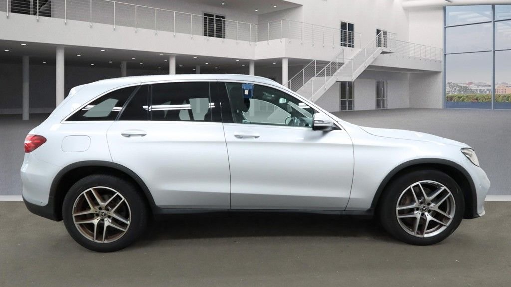 Used Mercedes-Benz GLC 2018 for sale - 76546519: Photo 5