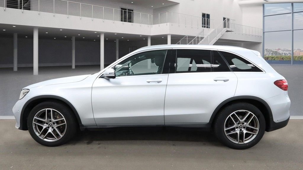 Used Mercedes-Benz GLC 2018 for sale - 76546519: Photo 6