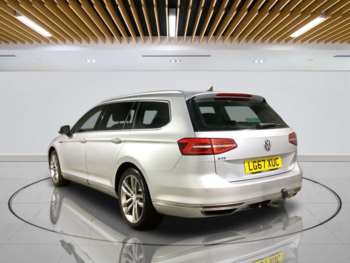 Used Volkswagen Passat 2017 for sale - 74410695: Photo