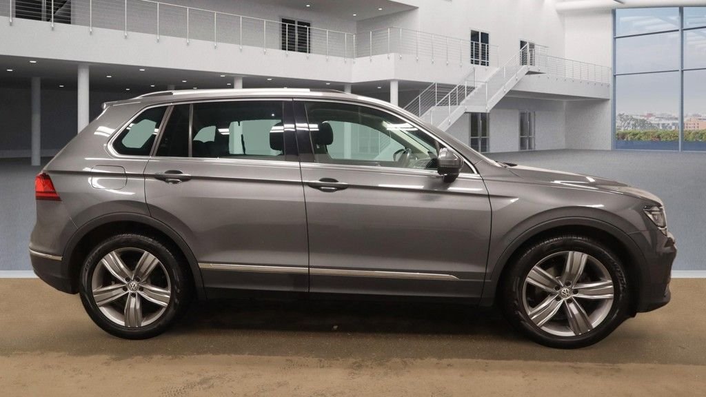 Used Volkswagen Tiguan 2019 for sale - 77666785: Photo 11