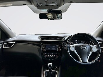 Used Nissan Qashqai 2015 for sale - 78597617: Photo
