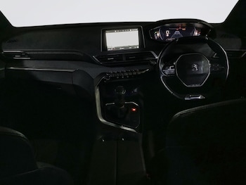 Used Peugeot 5008 2019 for sale - 76469932: Photo