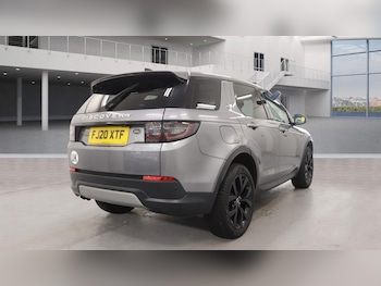 Used Land Rover Discovery Sport 2020 for sale - 76582578: Photo