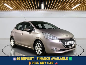 Used Peugeot 208 2013 for sale - 75479386: Photo