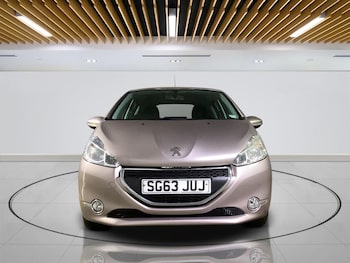 Used Peugeot 208 2013 for sale - 75479386: Photo