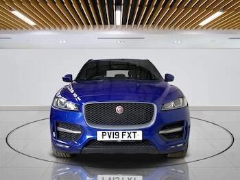 Used Jaguar F-Pace 2019 for sale - 78240834: Photo