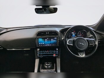 Used Jaguar F-Pace 2019 for sale - 78240834: Photo