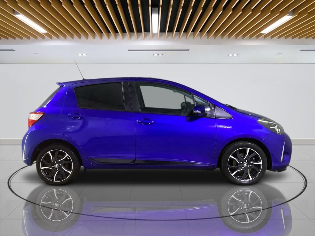 Used Toyota Yaris 2017 for sale - 76791990: Photo 7