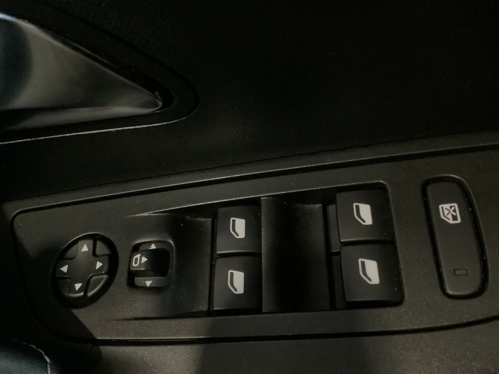 Used Peugeot 2008 2023 for sale - 77654731: Photo 24