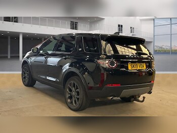 Used Land Rover Discovery Sport 2019 for sale - 75765572: Photo