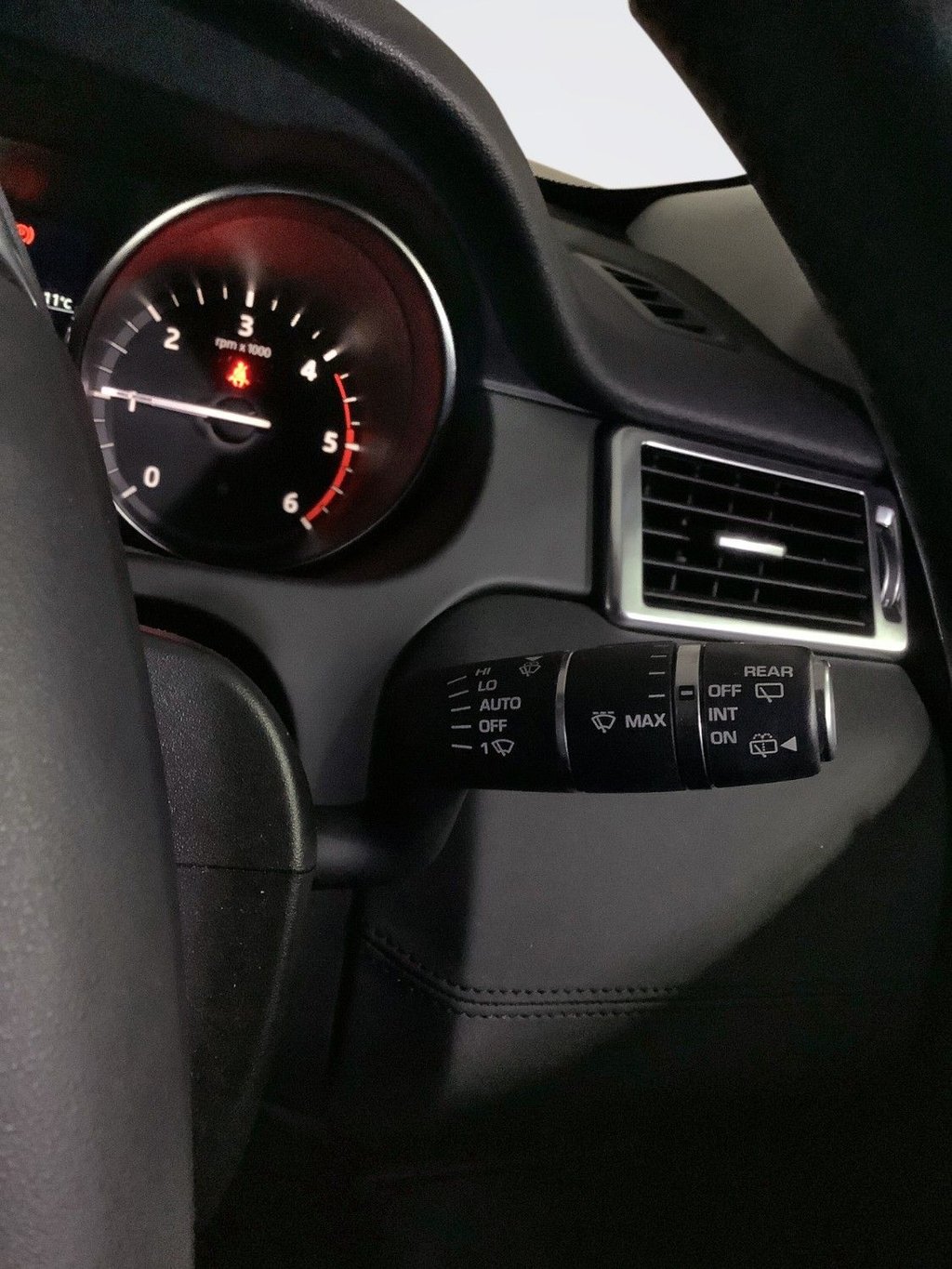 Used Land Rover Discovery Sport 2019 for sale - 76563311: Photo 24