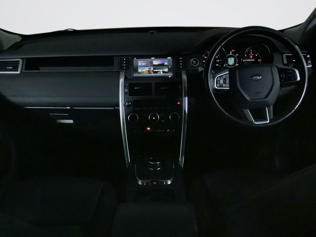 Used Land Rover Discovery Sport 2019 for sale - 76563311: Photo 3