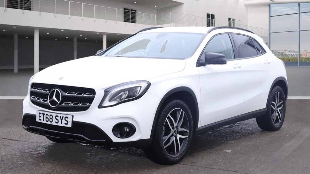 Used Mercedes-Benz GLA 2018 for sale - 77037969: Photo 2