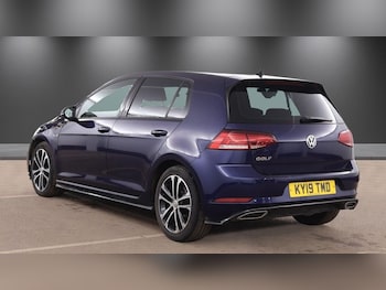 Used Volkswagen Golf 2019 for sale - 78083338: Photo