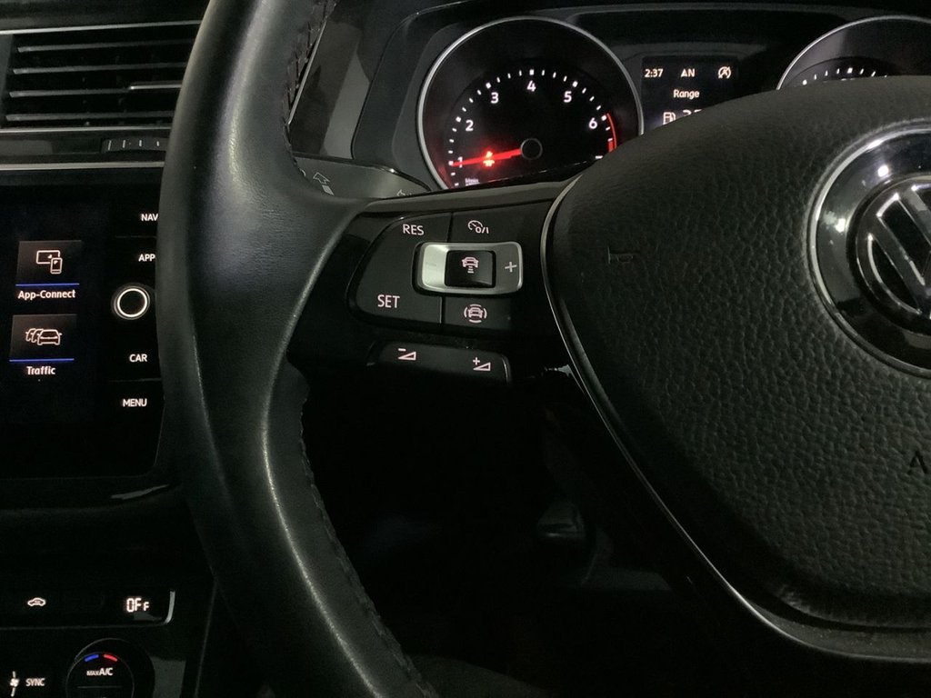 Used Volkswagen Tiguan 2020 for sale - 76176178: Photo 17