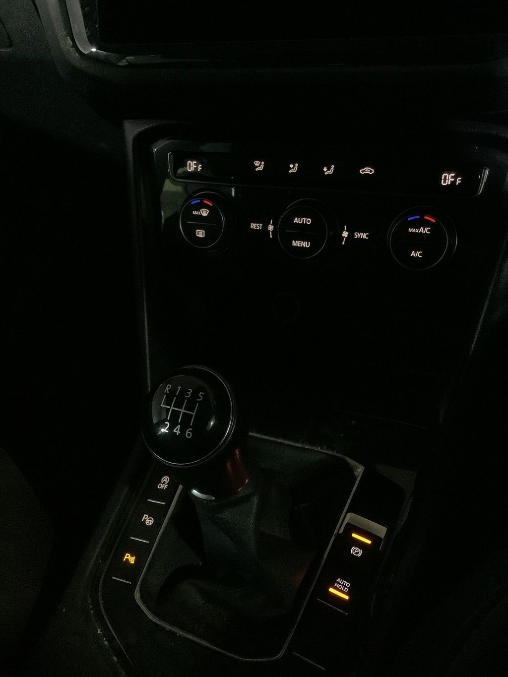 Used Volkswagen Tiguan 2020 for sale - 76176178: Photo 24