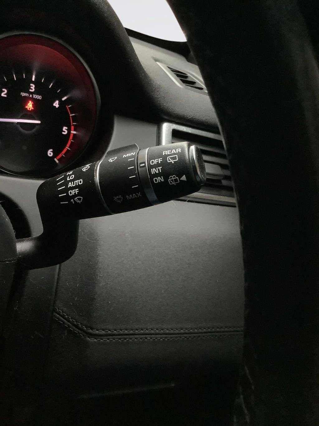 Used Land Rover Discovery Sport 2019 for sale - 76962040: Photo 20