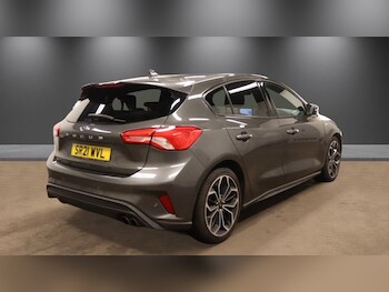 Used Ford Focus 2021 for sale - 78401034: Photo