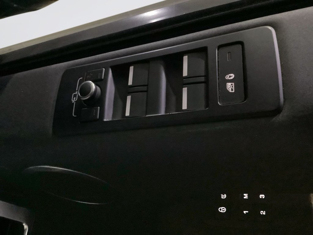 Used Land Rover Discovery 2019 for sale - 76635522: Photo 27