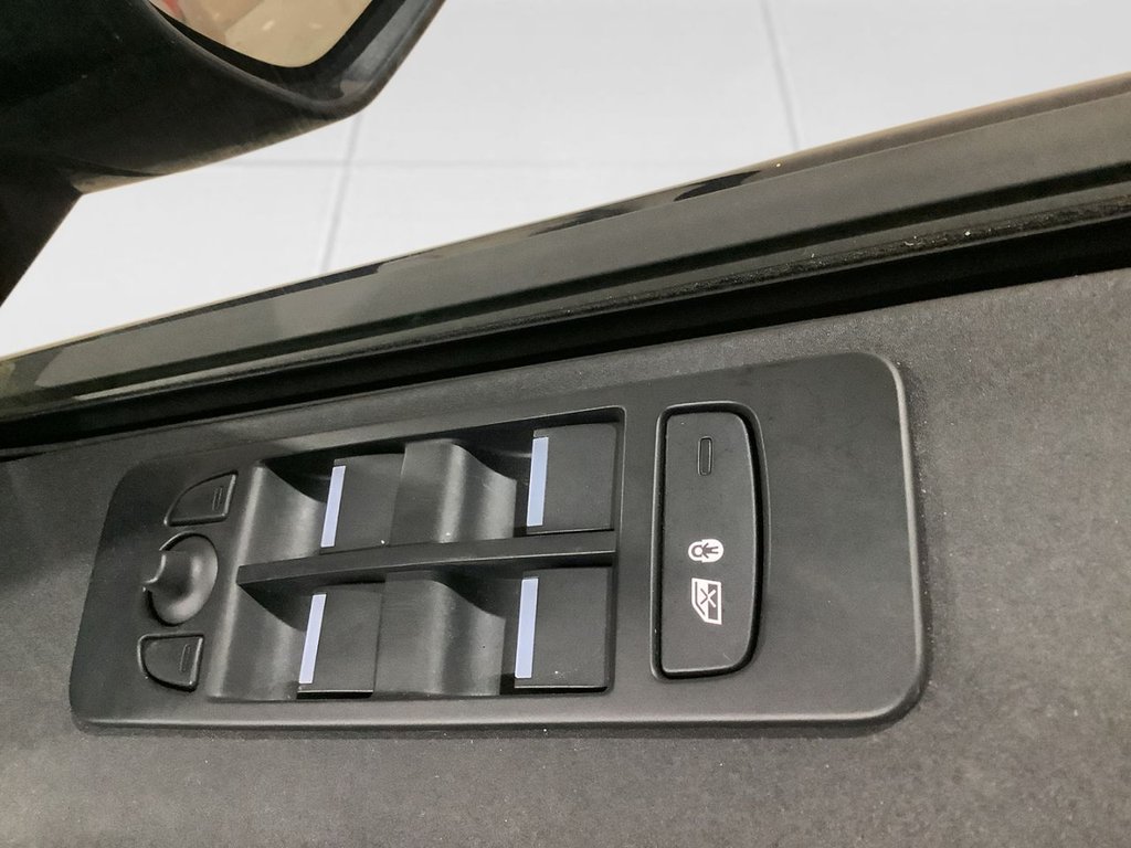 Used Land Rover Discovery Sport 2022 for sale - 77477671: Photo 25