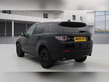 Used Land Rover Discovery Sport 2018 for sale - 77360180: Photo