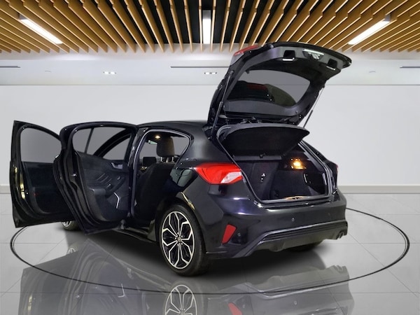 Used Ford Focus 2020 for sale - 76256139: Photo 10