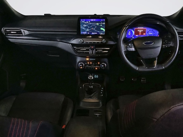 Used Ford Focus 2020 for sale - 76256139: Photo 3