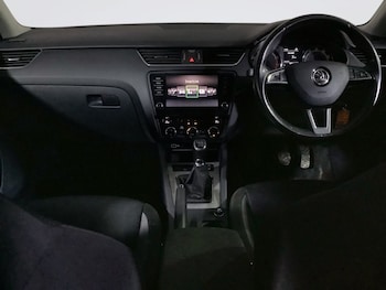 Used Skoda Octavia 2019 for sale - 76509419: Photo