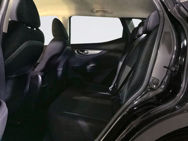 Used Nissan Qashqai 2018 for sale - 76147491: Photo 13