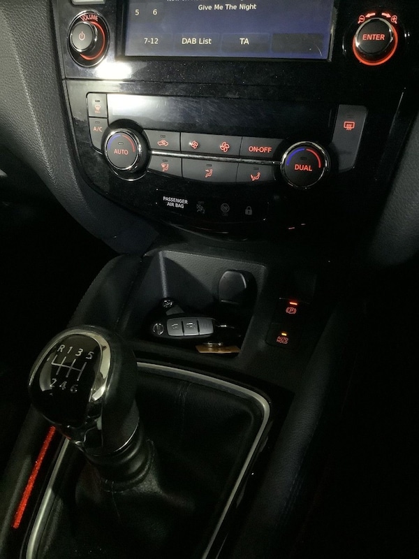 Used Nissan Qashqai 2018 for sale - 76147491: Photo 24