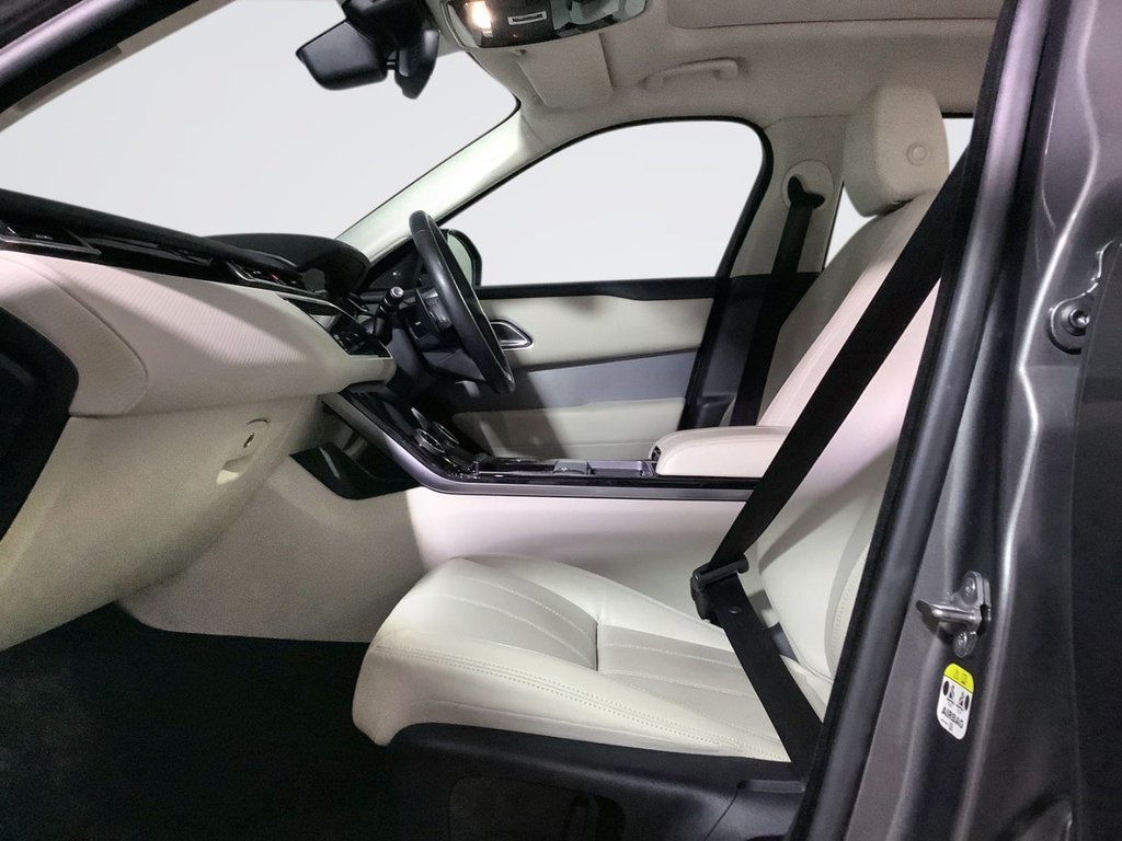 Used Land Rover Range Rover Velar 2017 for sale - 76338503: Photo 9