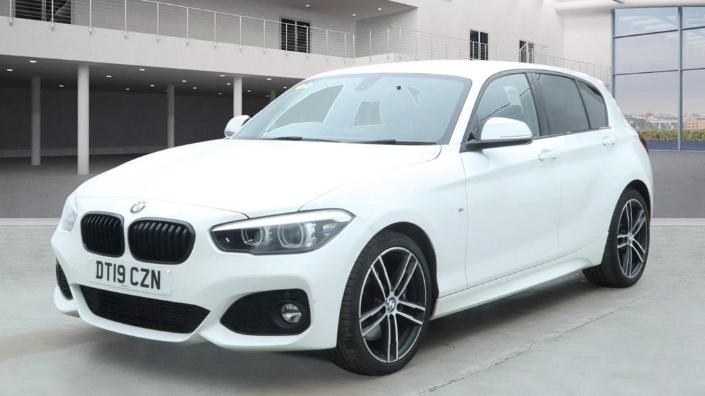Used BMW 1 Series 2019 for sale - 76417325: Photo 2