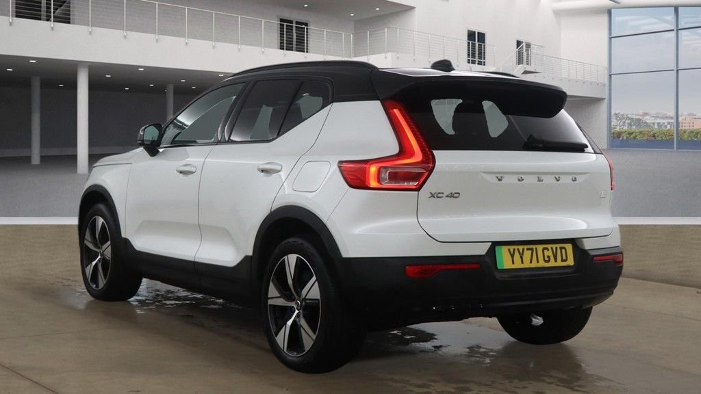 Used Volvo XC40 2021 for sale - 77369653: Photo 9